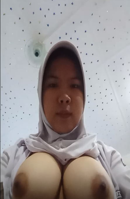 hijabers toburts bikin menggoda