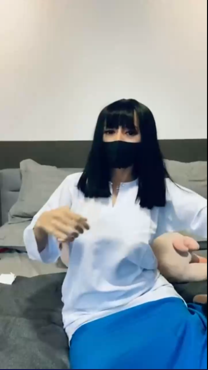 bokep indo anak SMP sekolah bawa Dildo dan mainan sex